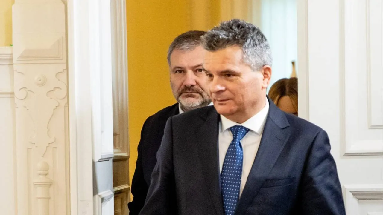 Prokuratorzy jeden po drugim mówili „nie”. Żurek i Korneluk wyraźnie zmieszani - nie wiedzieli, co się dzieje