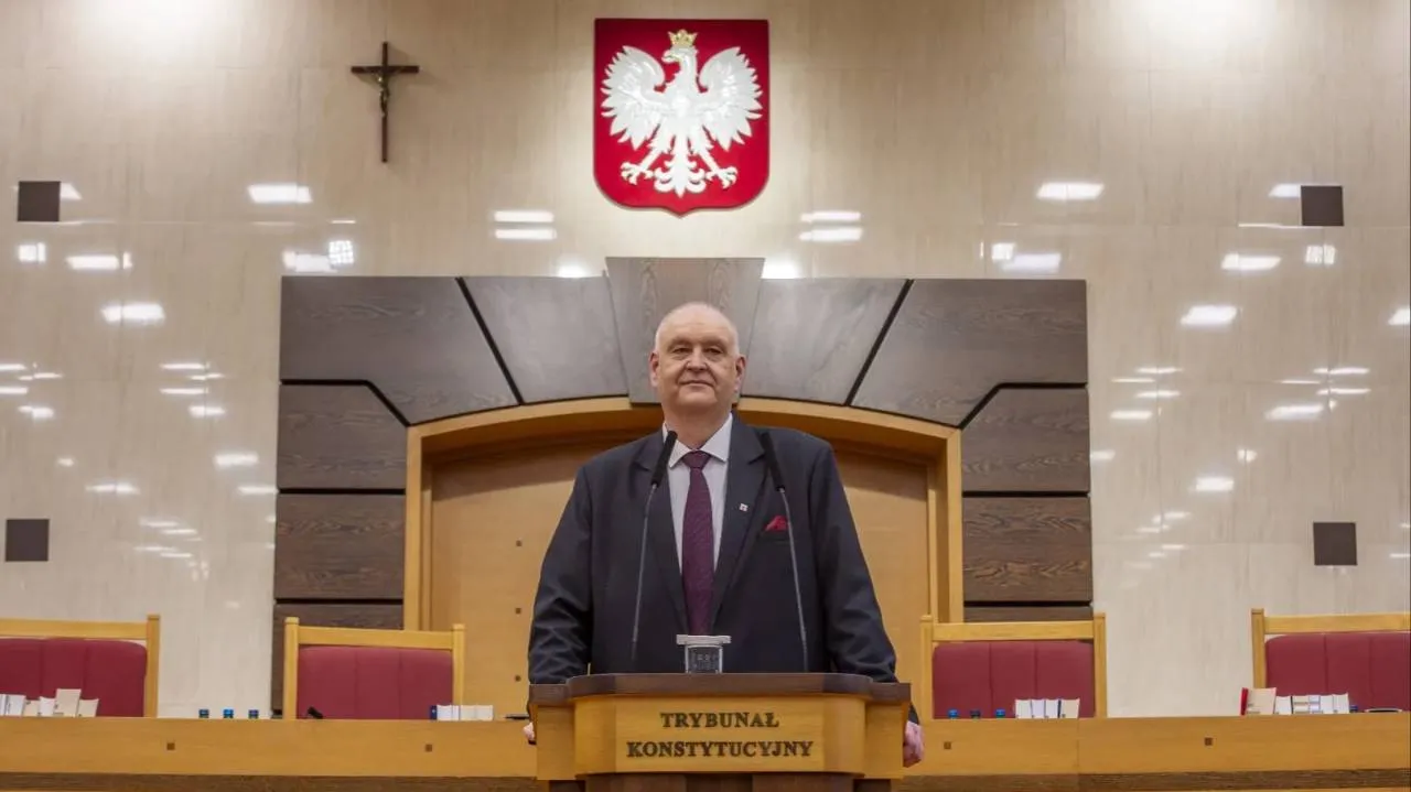 Gawkowski straszy „porządkami” w TK. W tle policja i atak na Święczkowskiego: „Uzurpator”