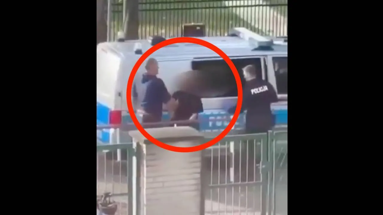 Nożownik w szkole pod Wyszkowem. Uczniowie nagrali moment zatrzymania