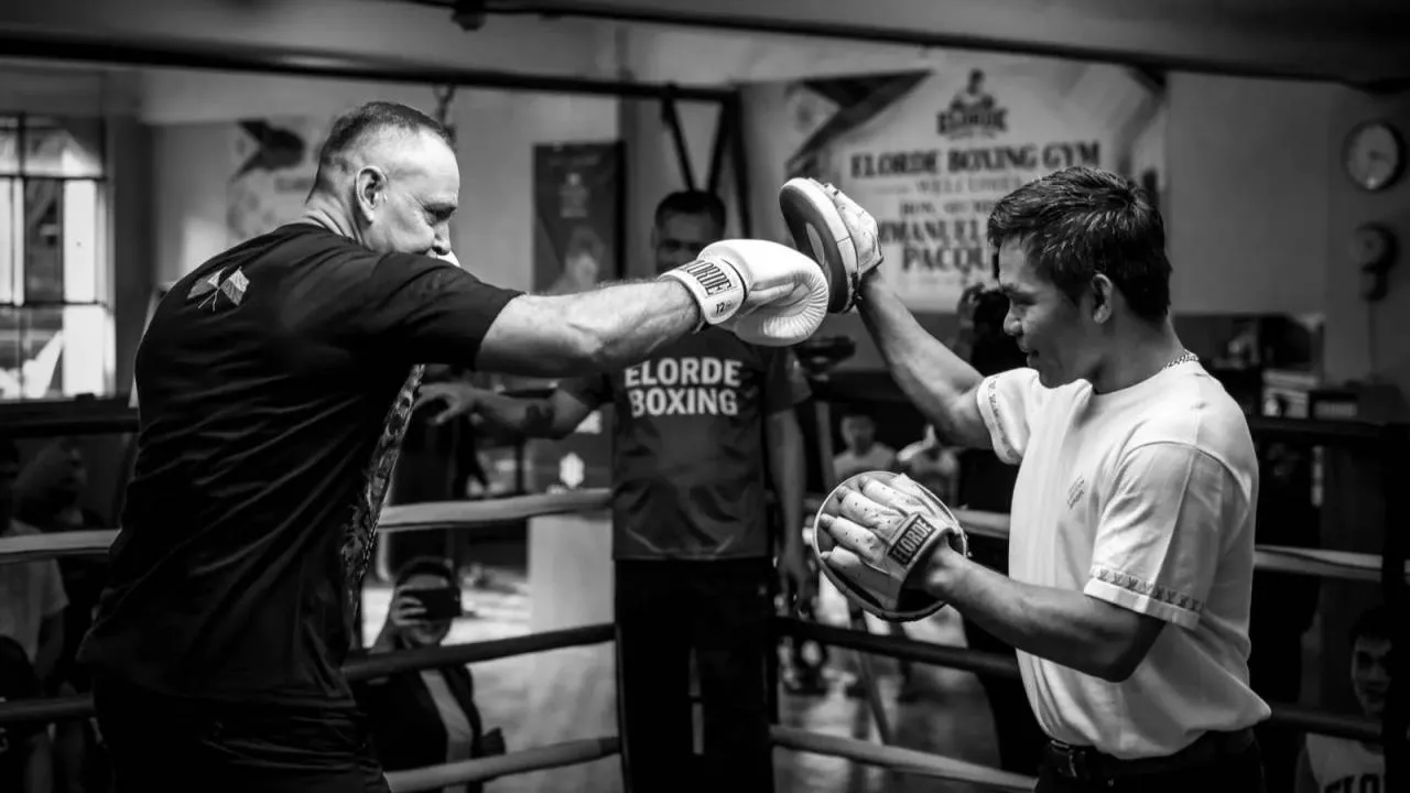Nawrocki wszedł na ring z Pacquiao. "Polskę należy promować w nowoczesny sposób"
