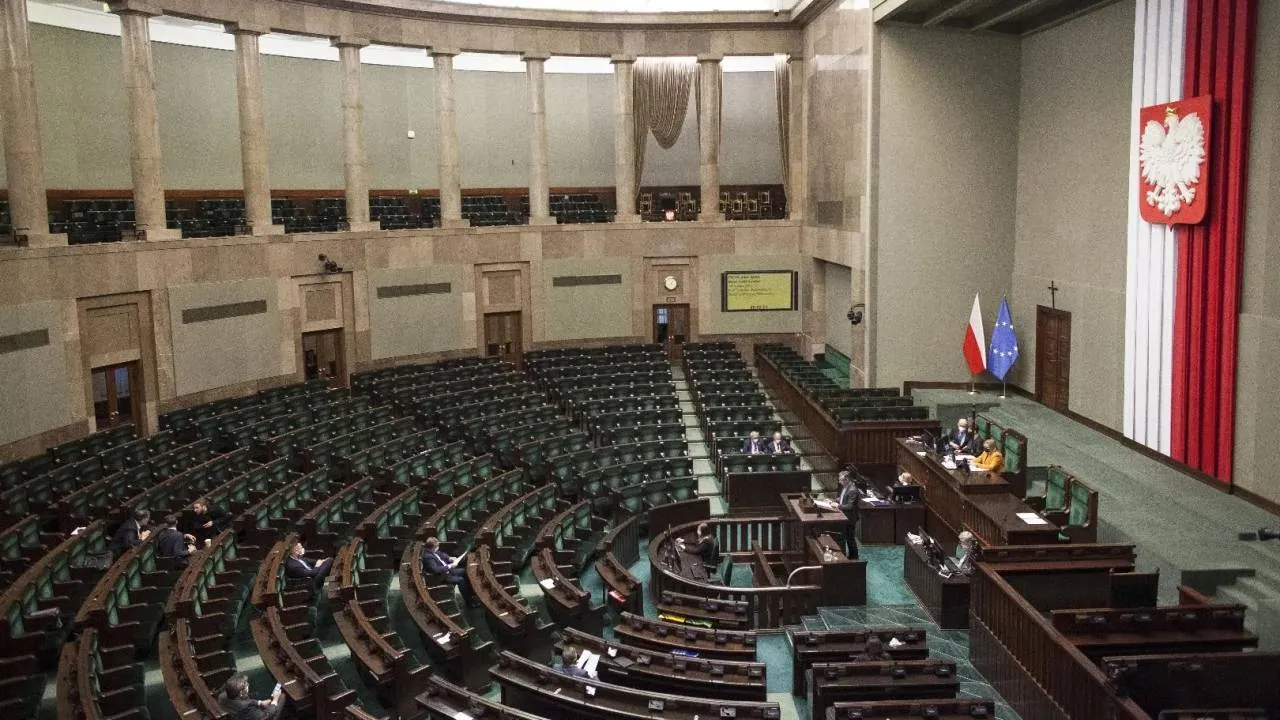 Złe wieści dla koalicji 13 grudnia. Potwierdza to kolejny sondaż