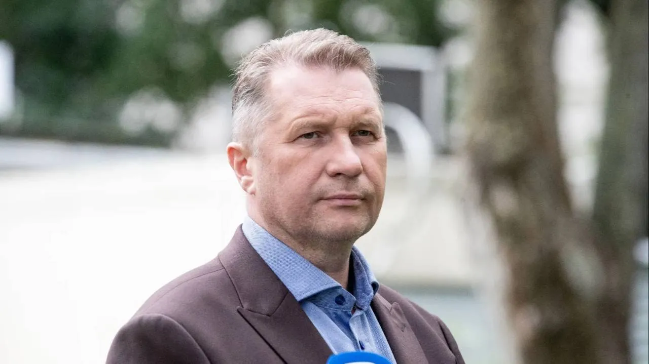 Czarnek ogłosił podpisanie kolejnych deklaracji programowych. "Trzeba stworzyć pewność prawa"