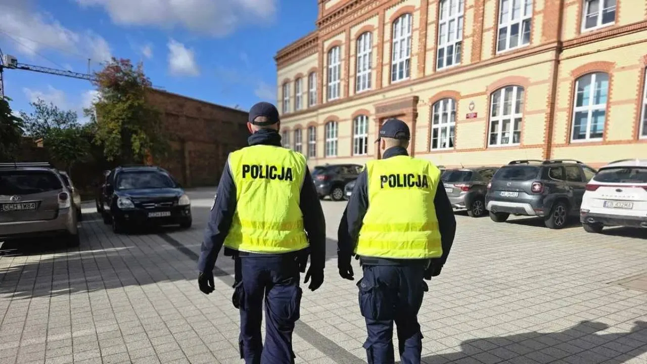 Patrole policji wrócą do szkół