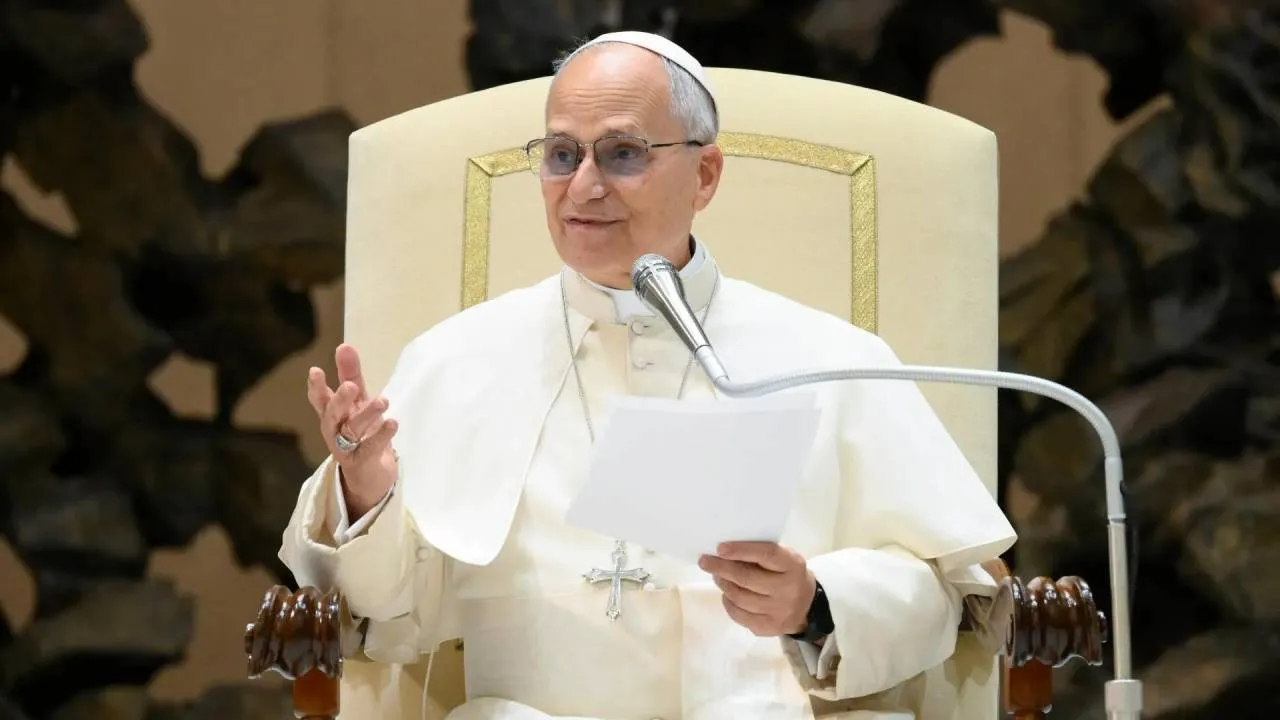 Papież Leon XIV ma guza na płucu. "Postanowiłem poddać się operacji"