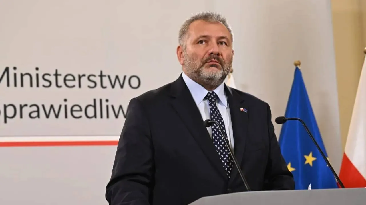 Żurek powołuje się na Komisję Wenecką, by uderzyć w prezydenta. Rok temu sam wycofał wniosek o jej opinię