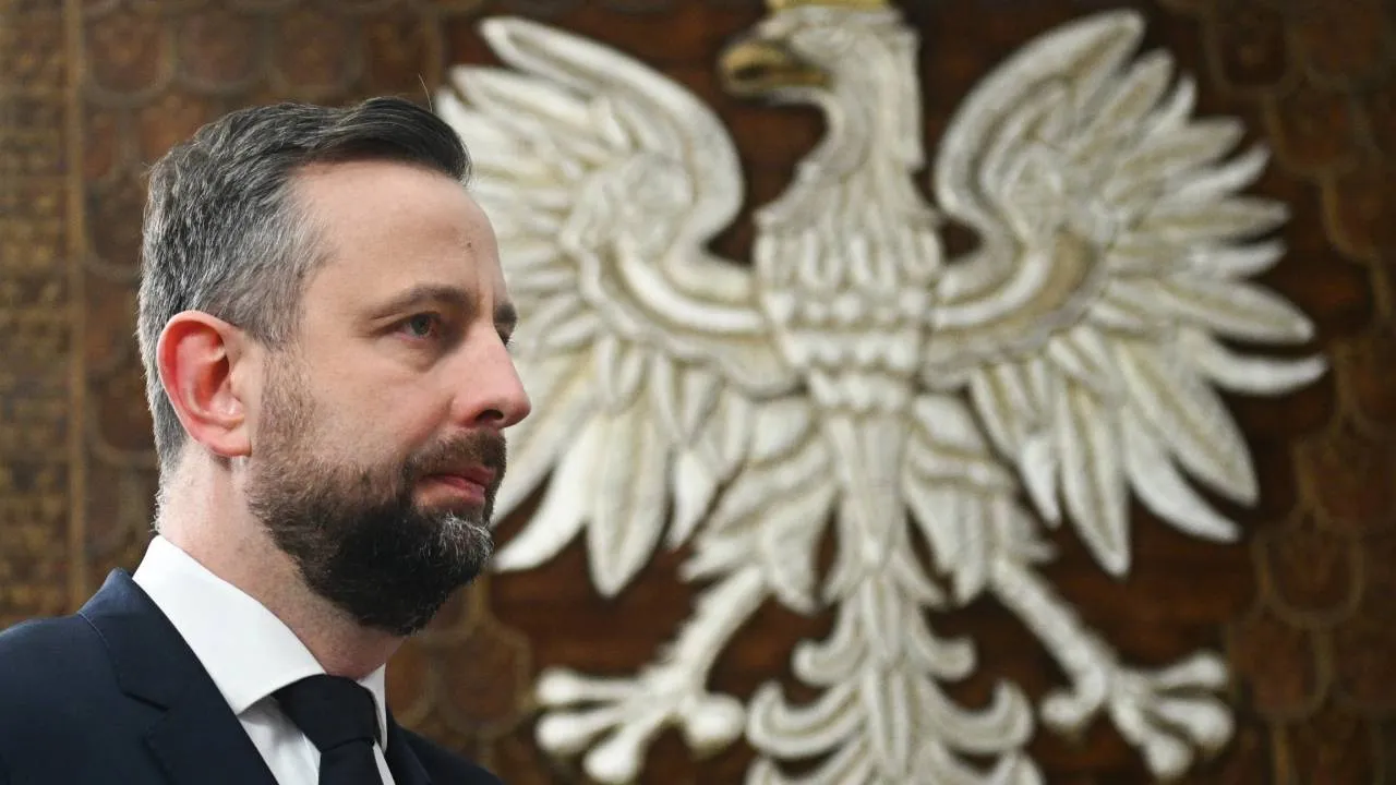 Szef MON zalecił rozpoczęcie "małego przeglądu strategicznego"