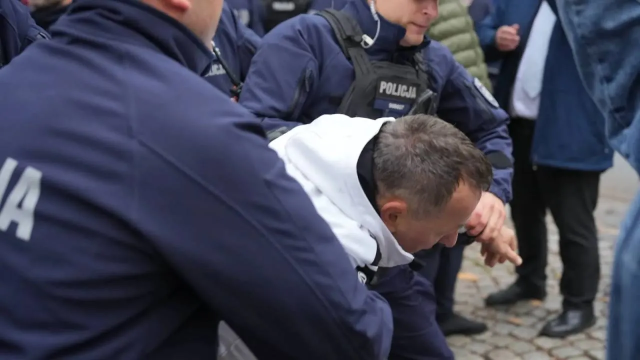 Szturm na Trybunał - jest ruch prokuratury. Będzie oceniać... „bezprawne działania” protestujących