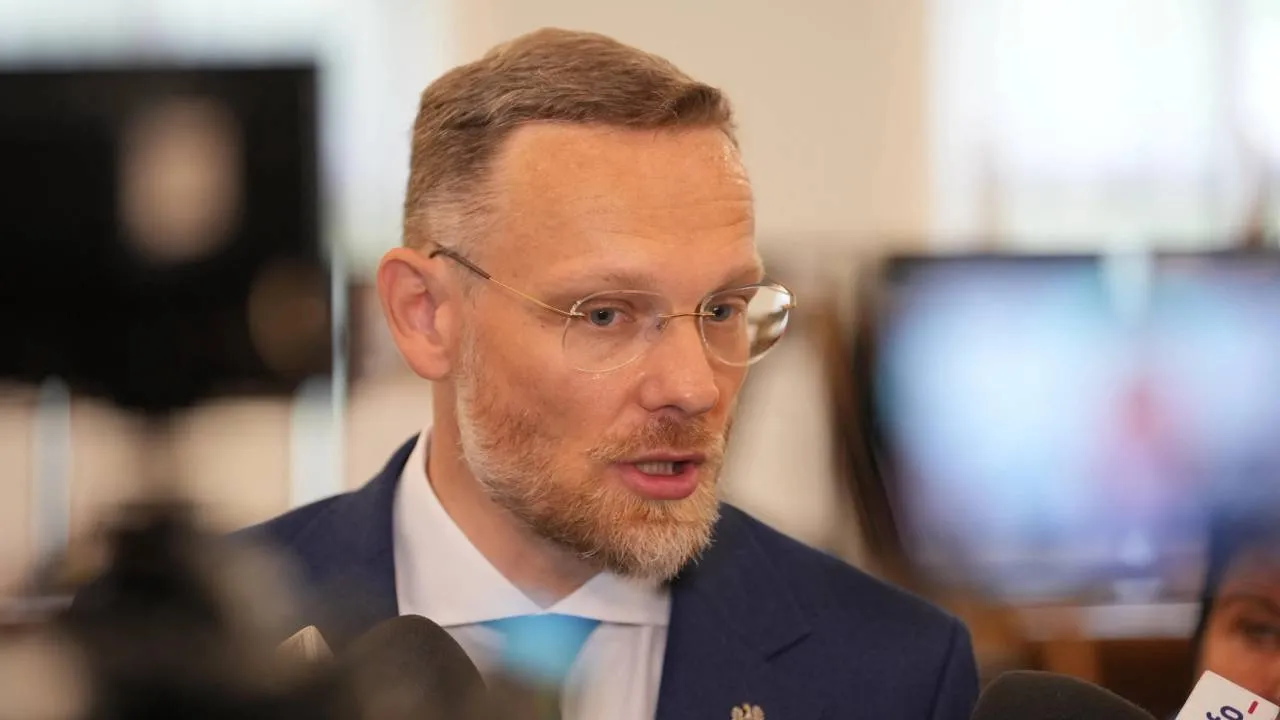 Szef kancelarii prezydenta Karola Nawrockiego skomentował pseudoślubowanie Berka. "Groteska"