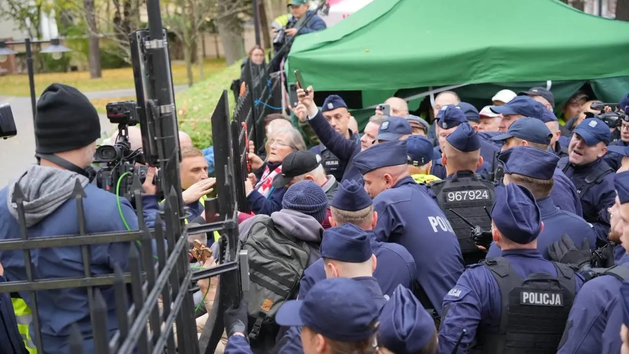 „Ta władza nie ma już odwrotu”. Ziobro wskazał, po co prowadzony jest szturm na Trybunał