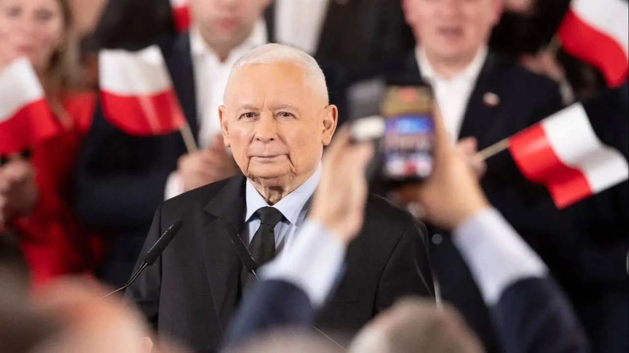 Kaczyński w Krakowie: tylko Zjednoczona Prawica może pokonać Tuska. "Wierzę w sukces"