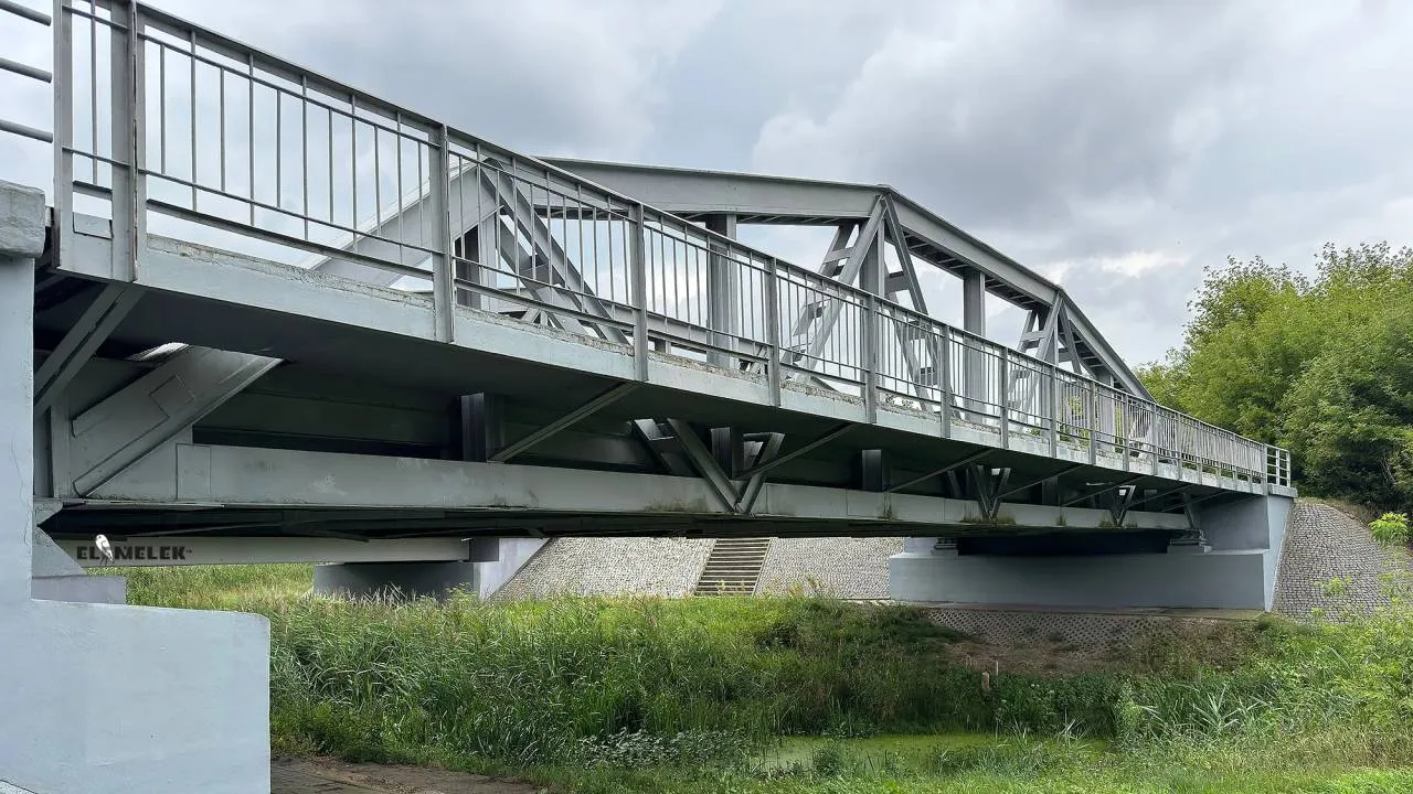 Ma tylko 27 metrów, ale to pierwszy taki most na świecie