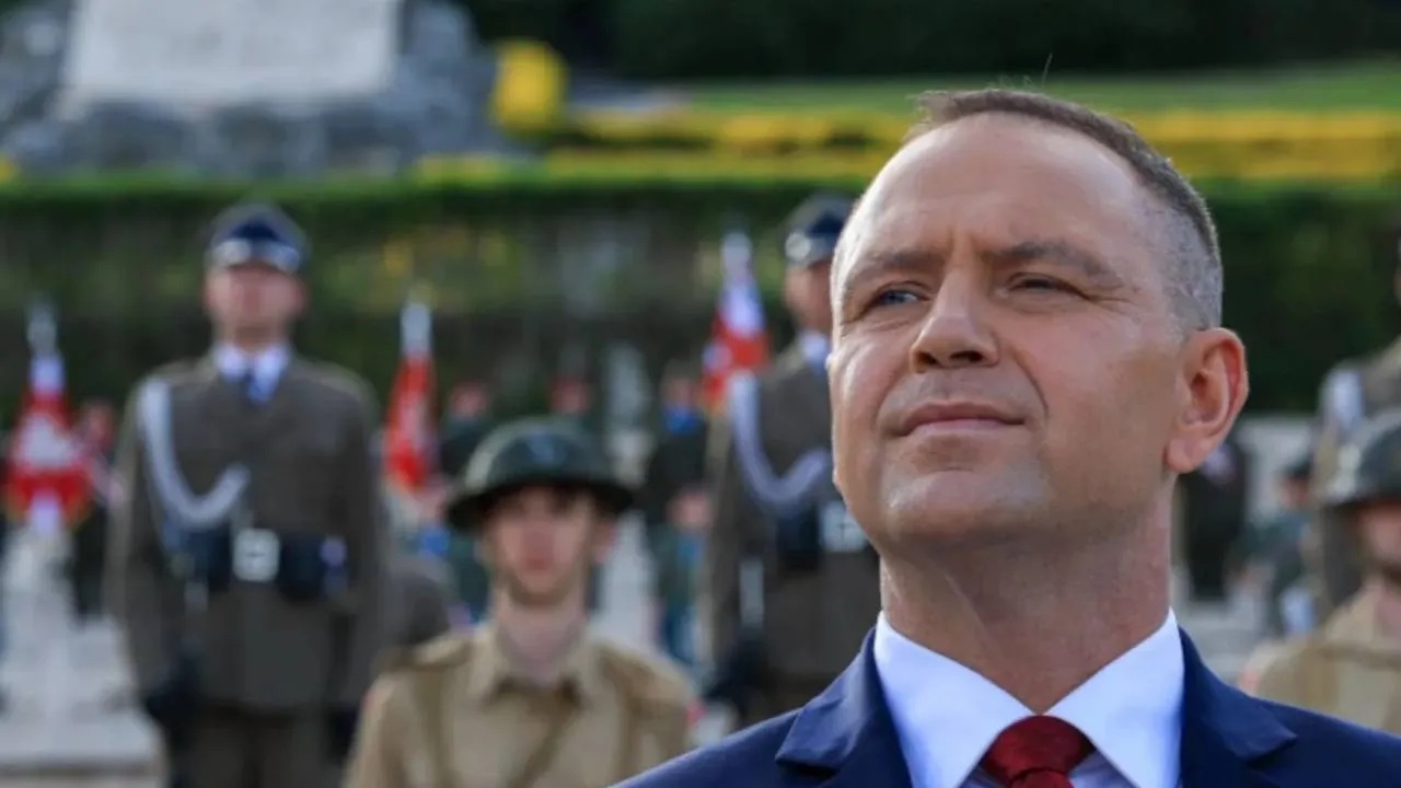 Czy prezydent Nawrocki połączy prawicę? "Na pewno nie odmówi..."