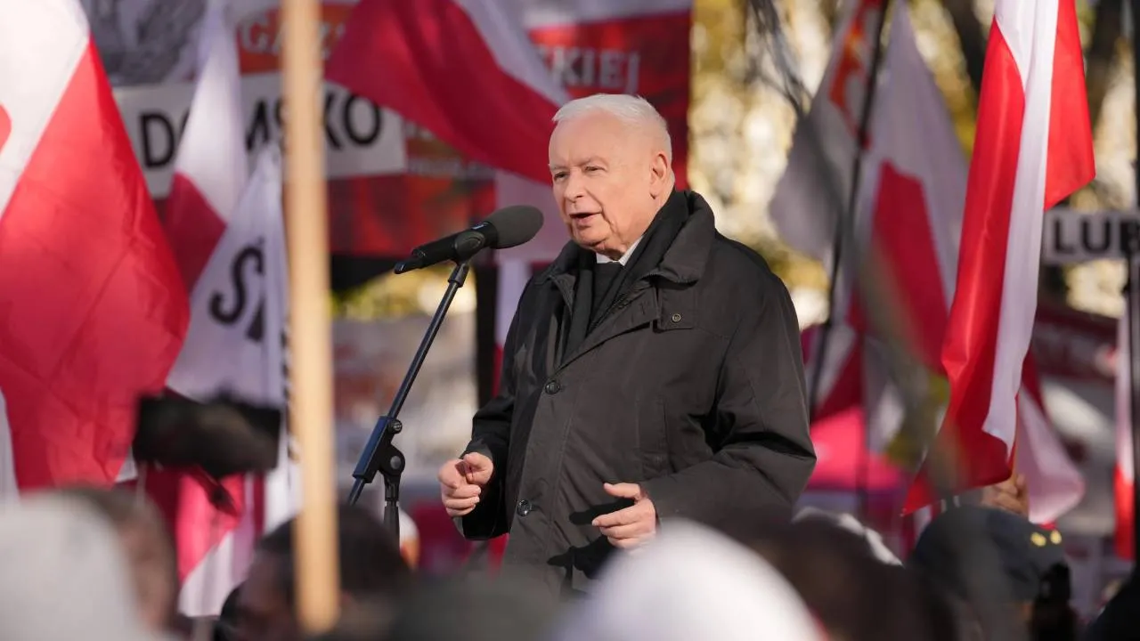 Kaczyński po decyzji sądu ws. Piotra W. "Nie ma zgody na bezprawie! Tej władzy trzeba zawsze patrzeć na ręce!"