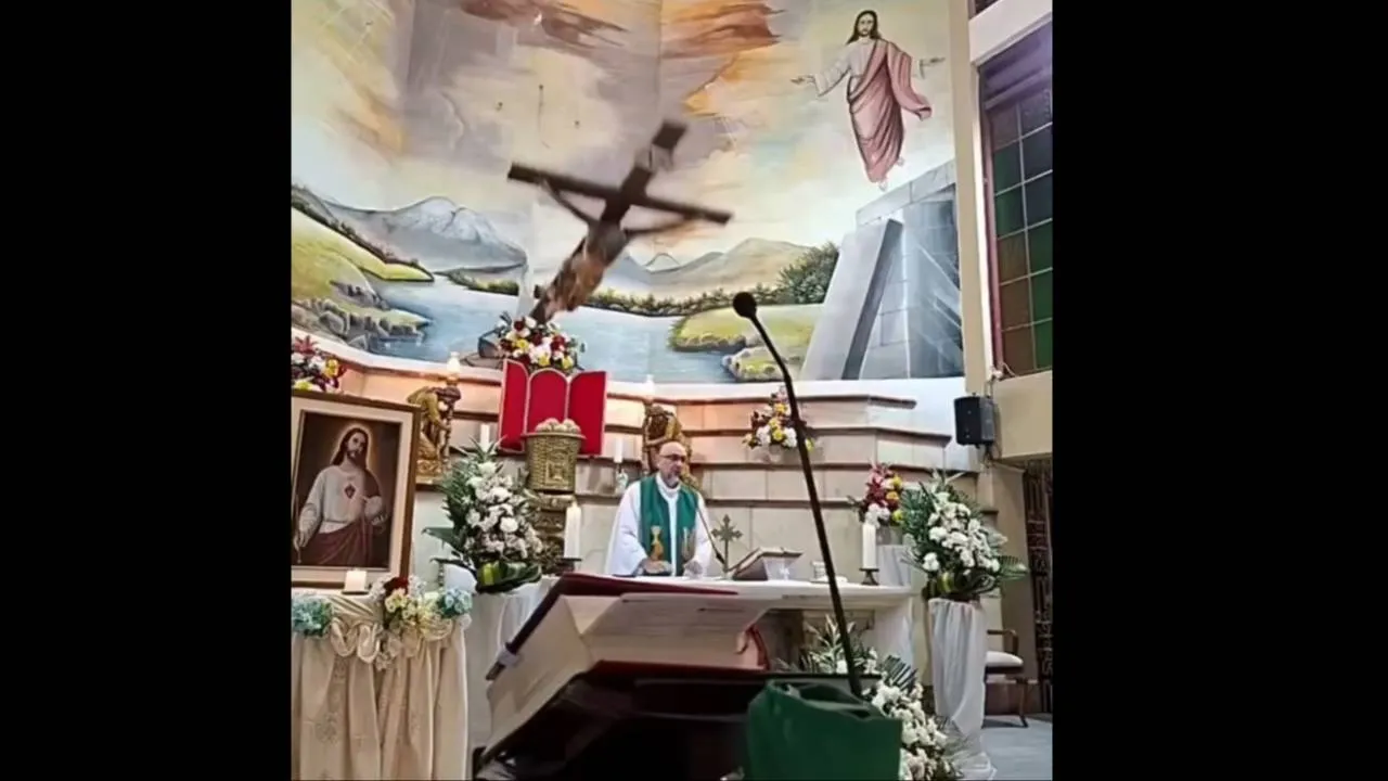 Spadający krzyż zabił księdza. Jest śledztwo