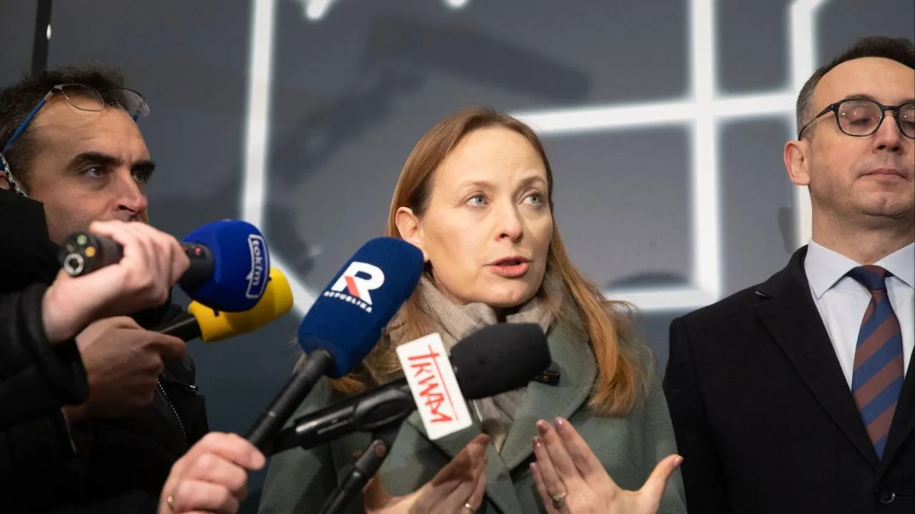Pełczyńska-Nałęcz odchodzi z rządu Tuska. Poseł jasno o tym, czy to koniec koalicji rządzącej