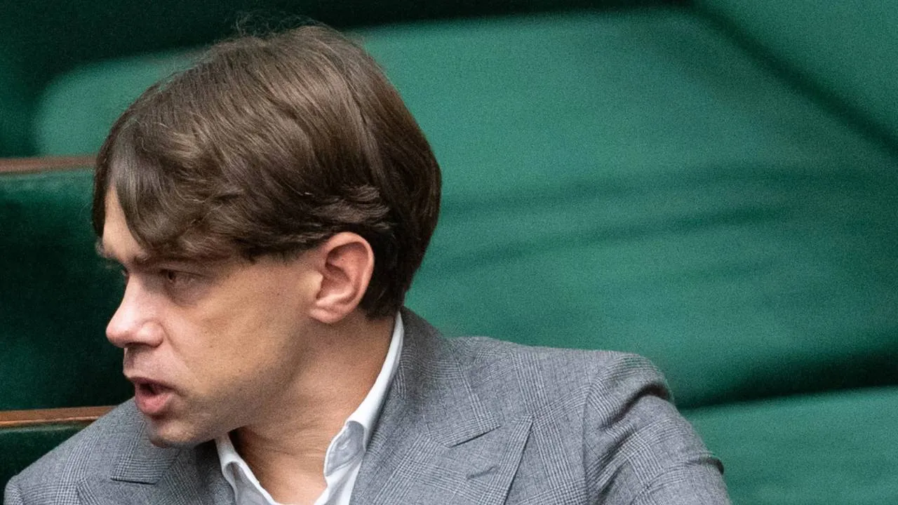 Najmniej udany trybun ludowy III RP. Jego polityczna kariera się kończy