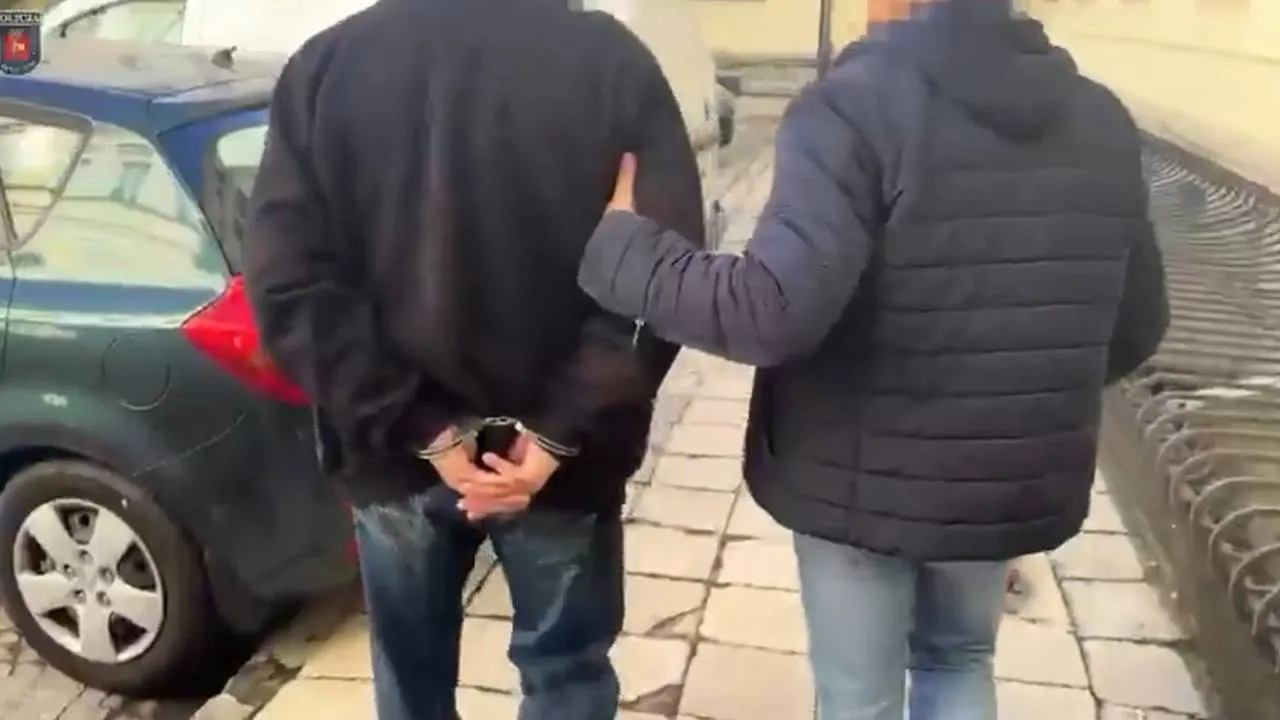 Groźby podpalenia miasteczka namiotowego przed TK. Policja informuje o zatrzymaniu