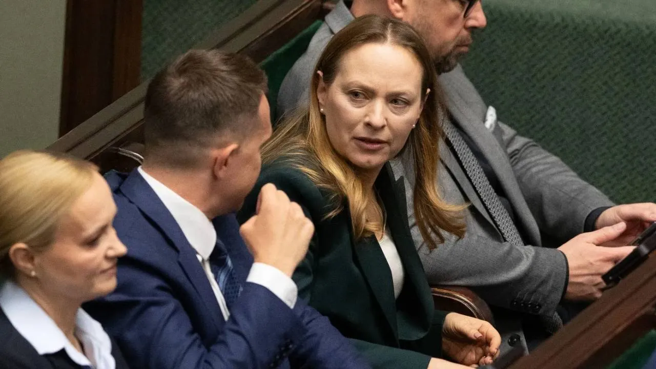 Dymisja w rządzie wstrząsnęła koalicją. Powodem mógł być... mobbing? „Była zmęczona”
