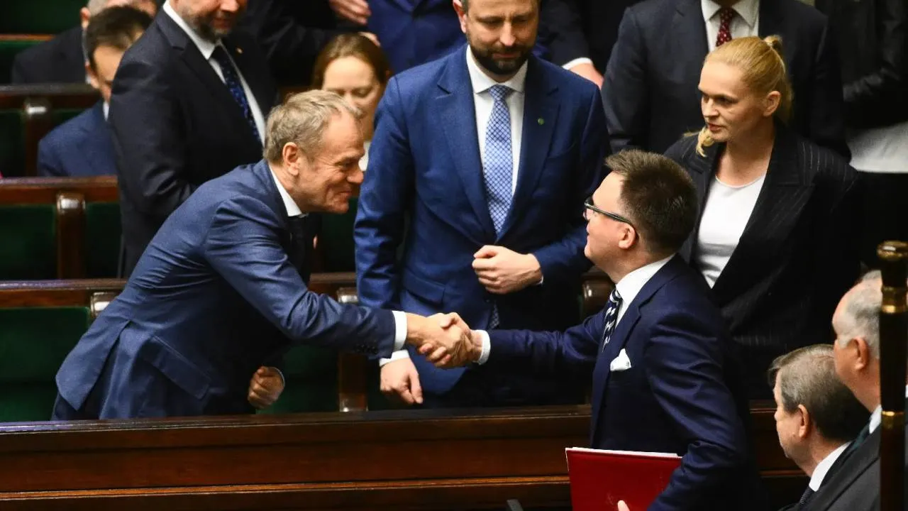 Po wyrzuceniu z partii taki wpis. "Wiem, że się starasz. Ale kierownik i tak nie doceni"