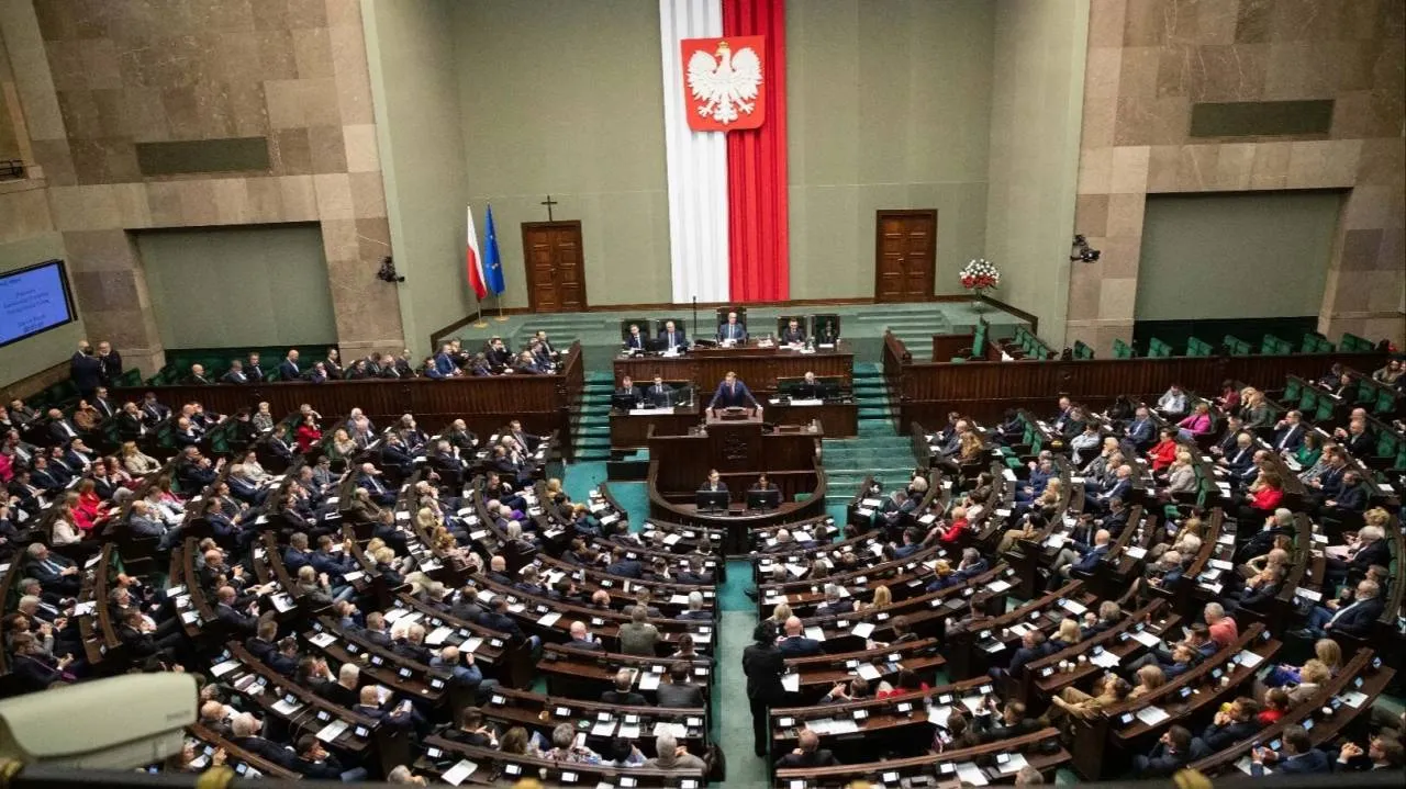 Polacy wskazali, czego nie wybaczą politykom. Jedna rzecz dyskwalifikuje najbardziej