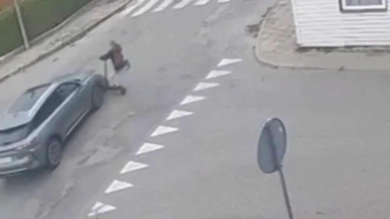 Nastolatka wjechała z impetem w jadący samochód. Kierowca nie miał szans na reakcję