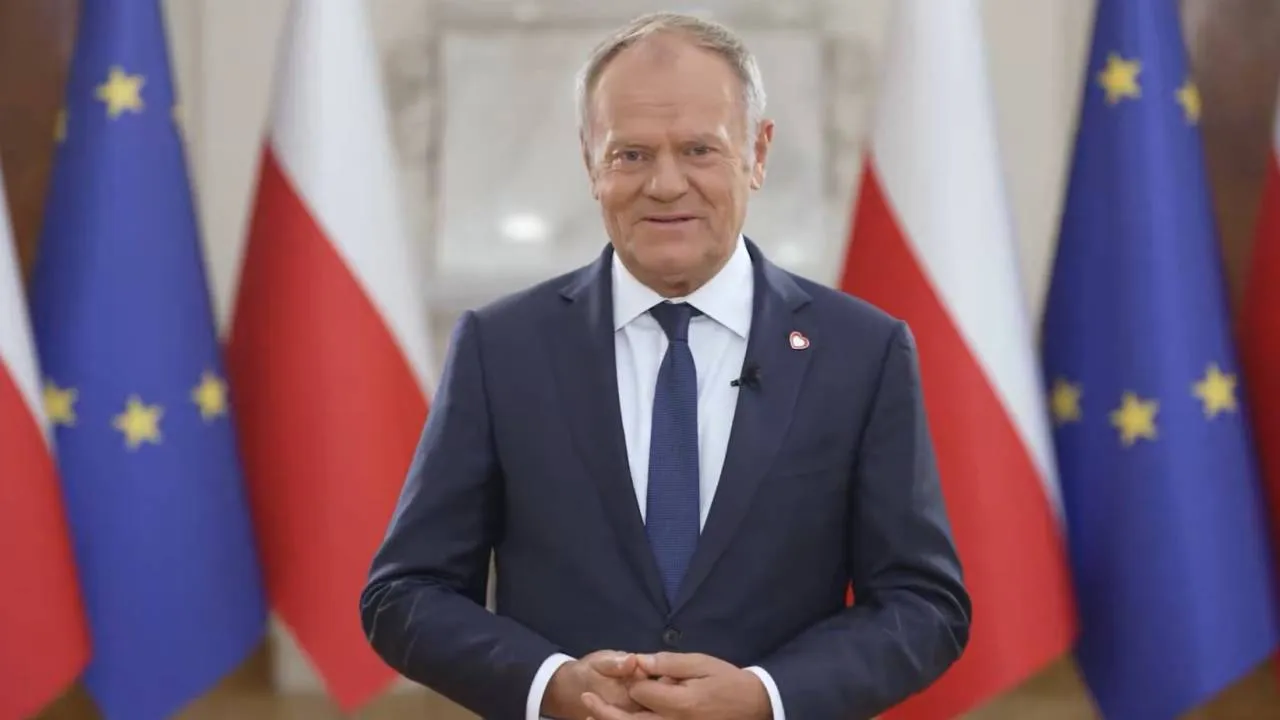 Siłowe przejęcie Trybunału Konstytucyjnego. Donald Tusk zabrał głos