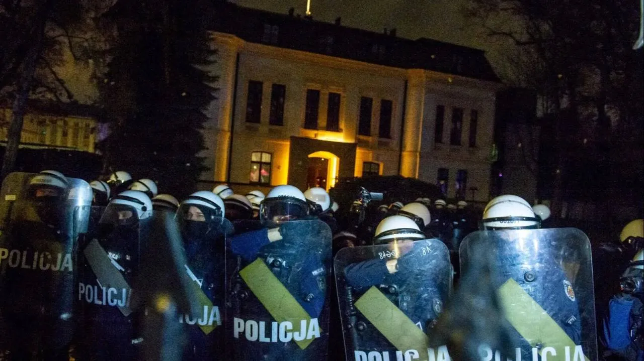 Tomasz Łysiak dla Niezalezna.pl: Trybunał Konstytucyjny w likwidacji