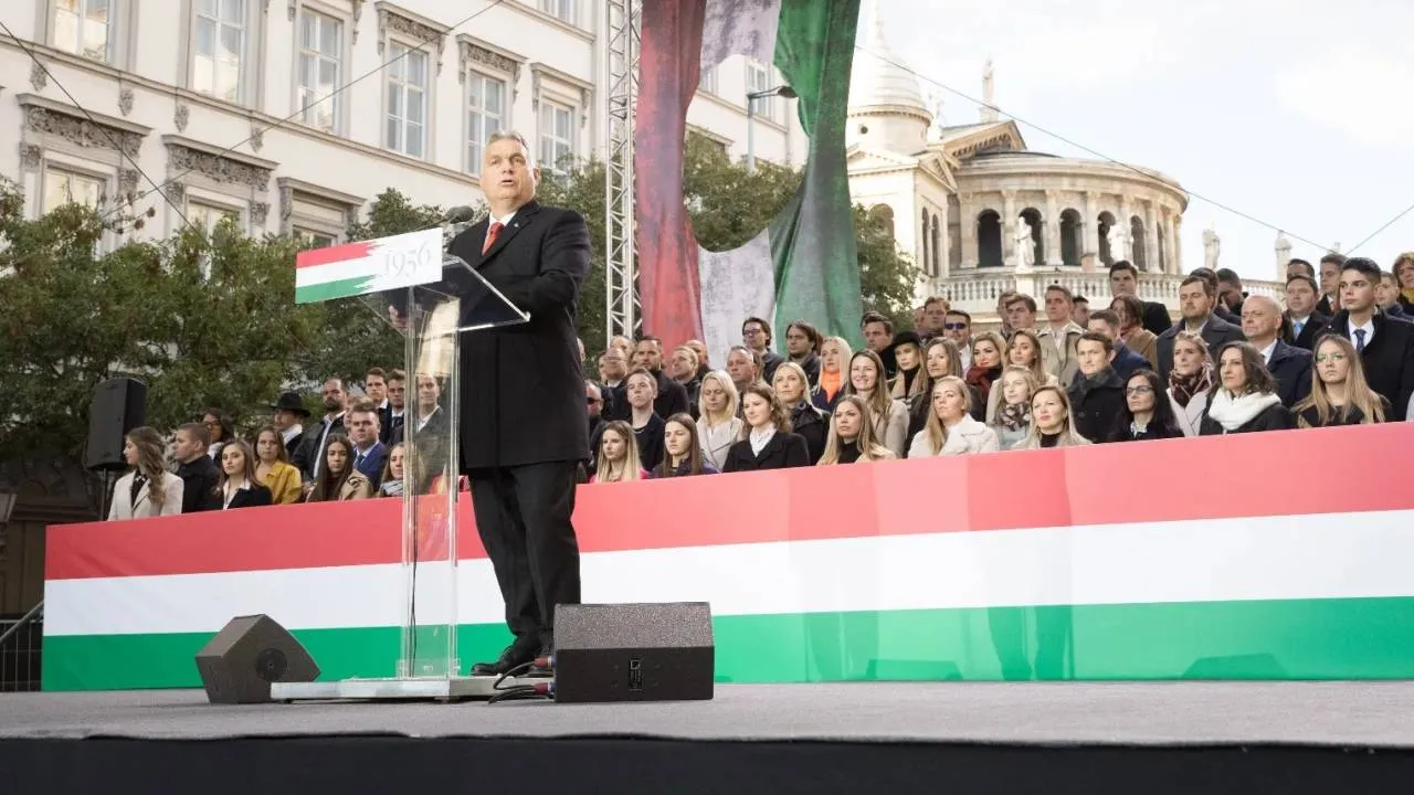 Orban: Tusk przeprowadził zamach stanu przeciw własnemu narodowi