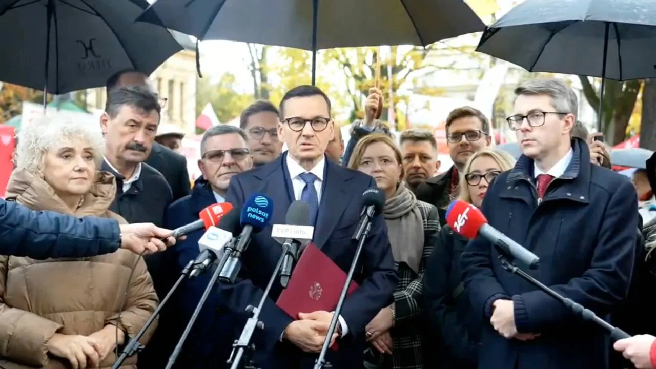 Chcą odwołać Tuska. Morawiecki zaproponował kandydata na premiera. "Może uspokoić sytuację"